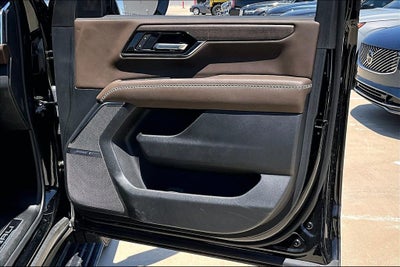 2025 GMC Yukon XL Denali Ultimate