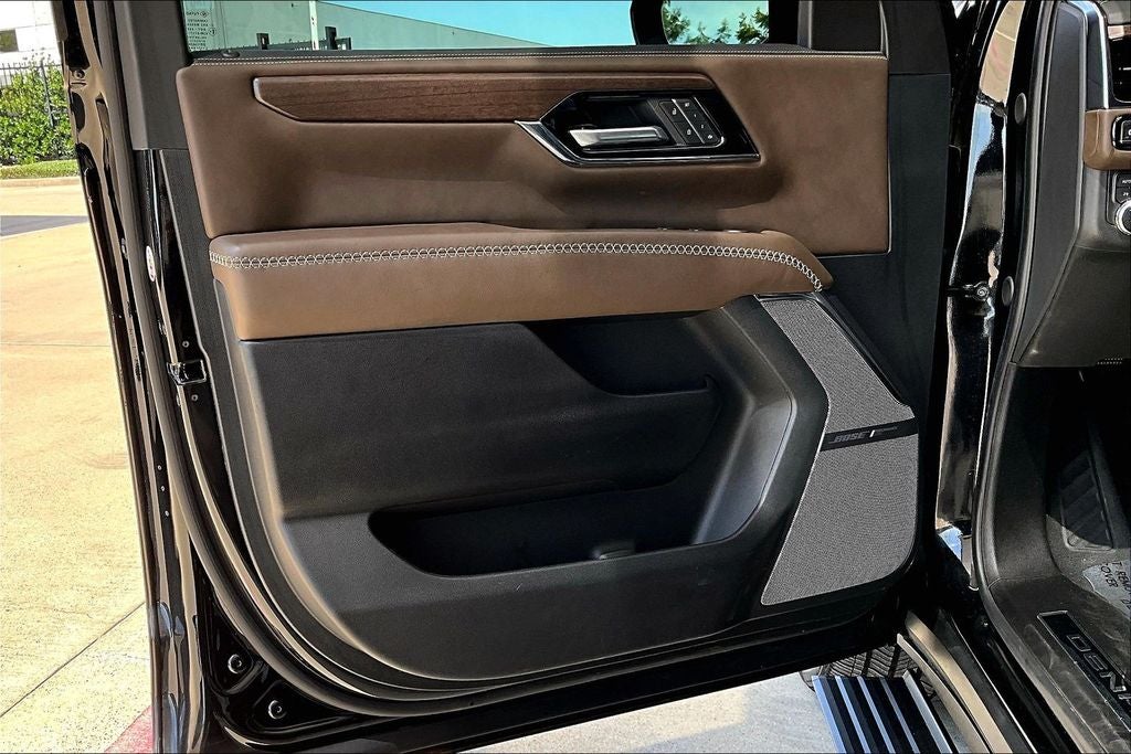2025 GMC Yukon XL Denali Ultimate