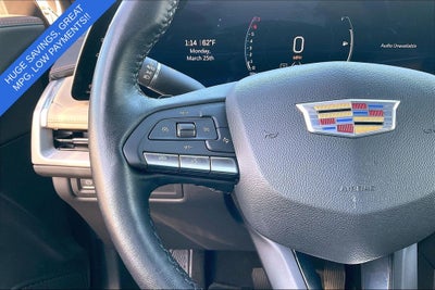 2025 Cadillac XT4 Premium Luxury