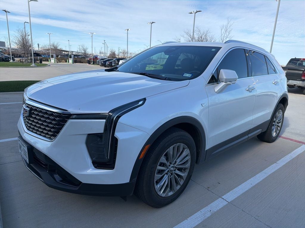 2024 Cadillac XT4 Premium Luxury