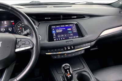 2021 Cadillac XT4 Premium Luxury