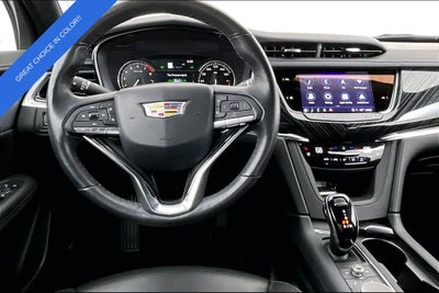 2025 Cadillac XT6 Premium Luxury