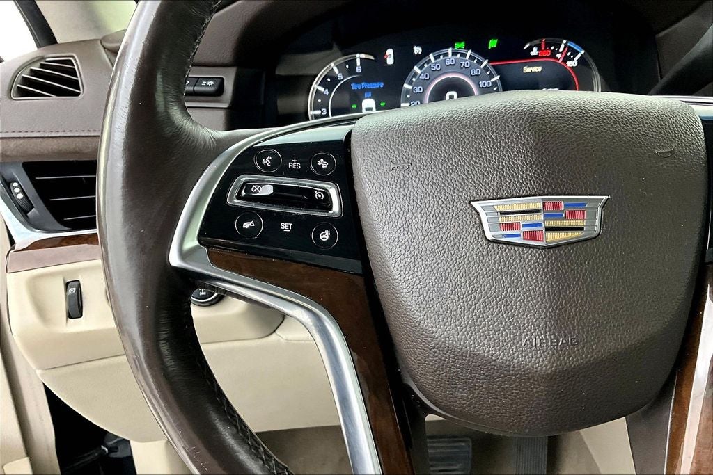 2017 Cadillac Escalade Luxury
