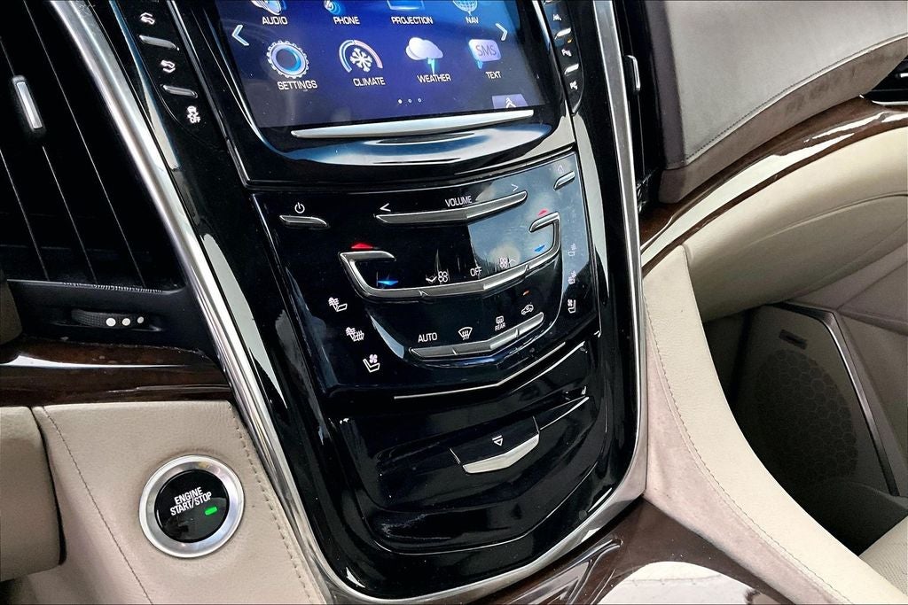 2017 Cadillac Escalade Luxury