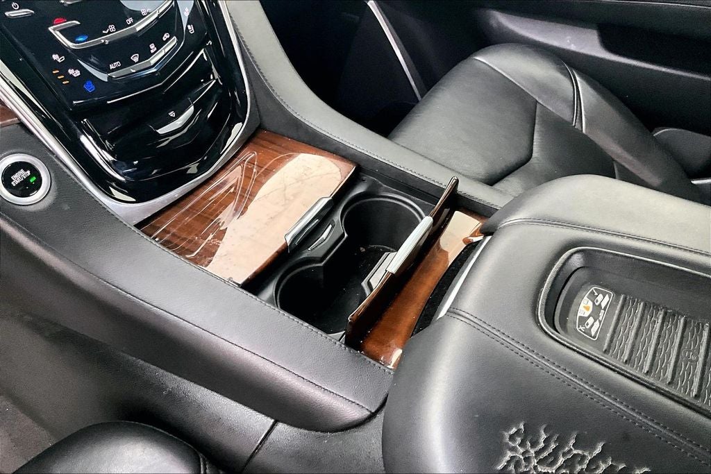 2018 Cadillac Escalade Luxury