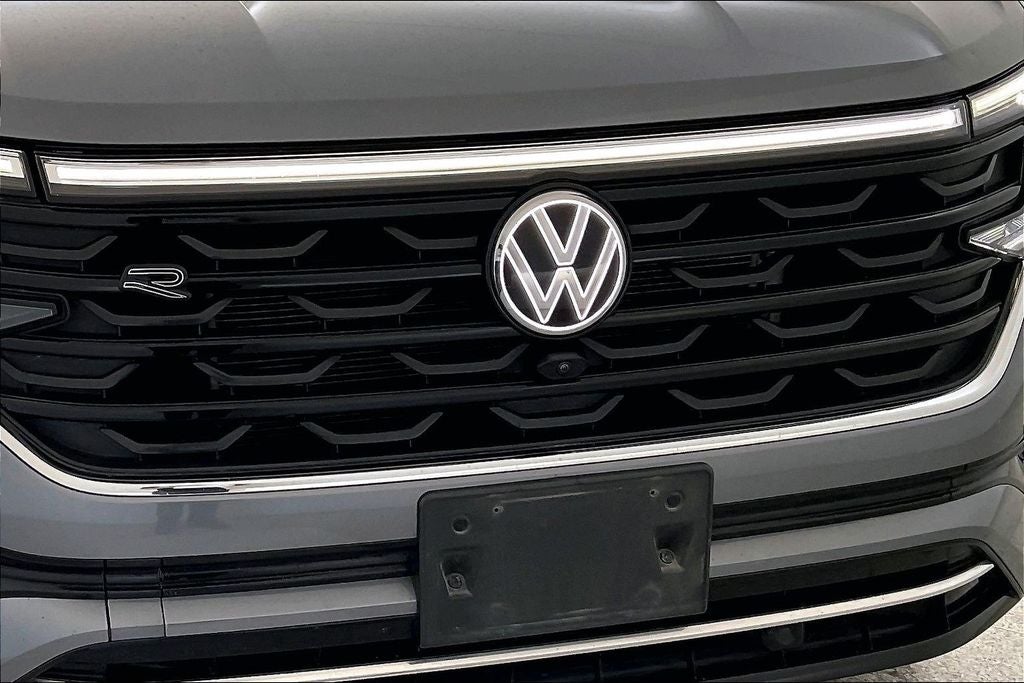 2024 Volkswagen Atlas Cross Sport 2.0T SEL Premium R-Line