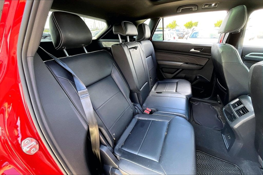 2021 Volkswagen Atlas Cross Sport 3.6L V6 SE w/Technology R-Line