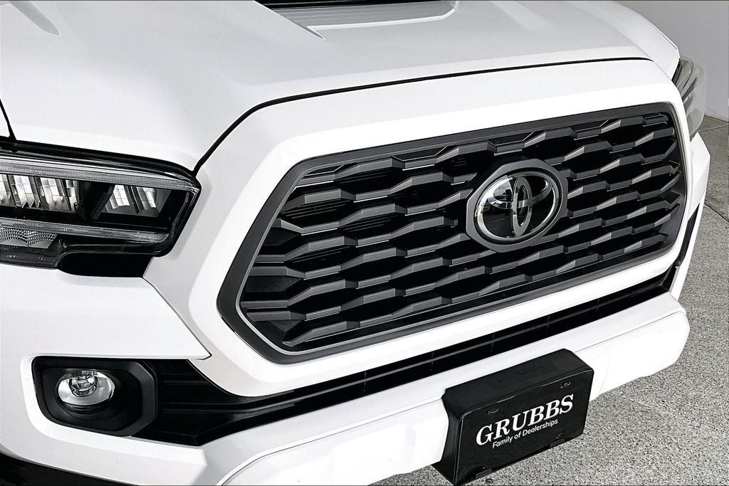 2023 Toyota Tacoma TRD Sport V6