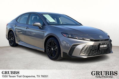 2025 Toyota Camry SE