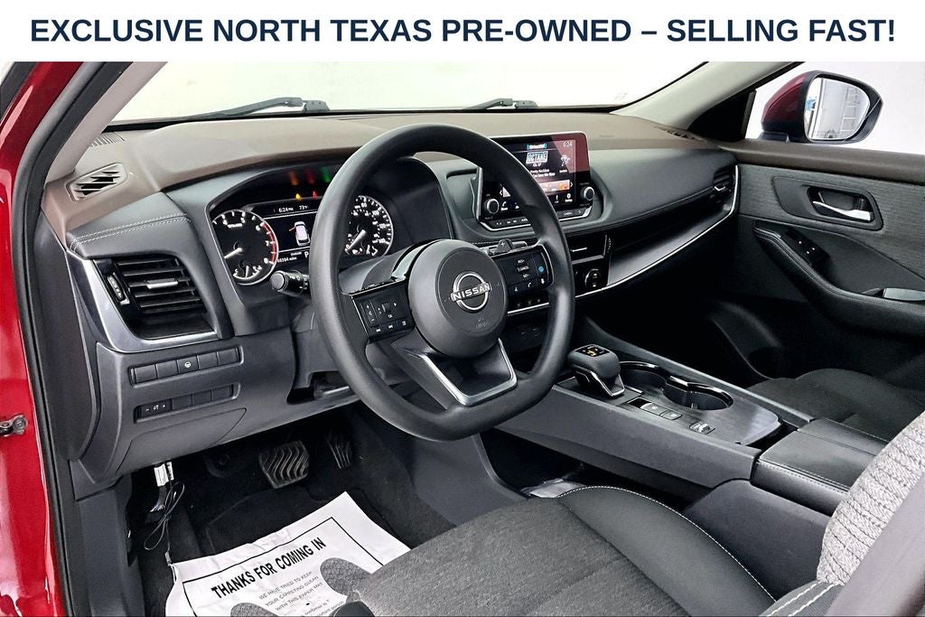 2022 Nissan Rogue SV