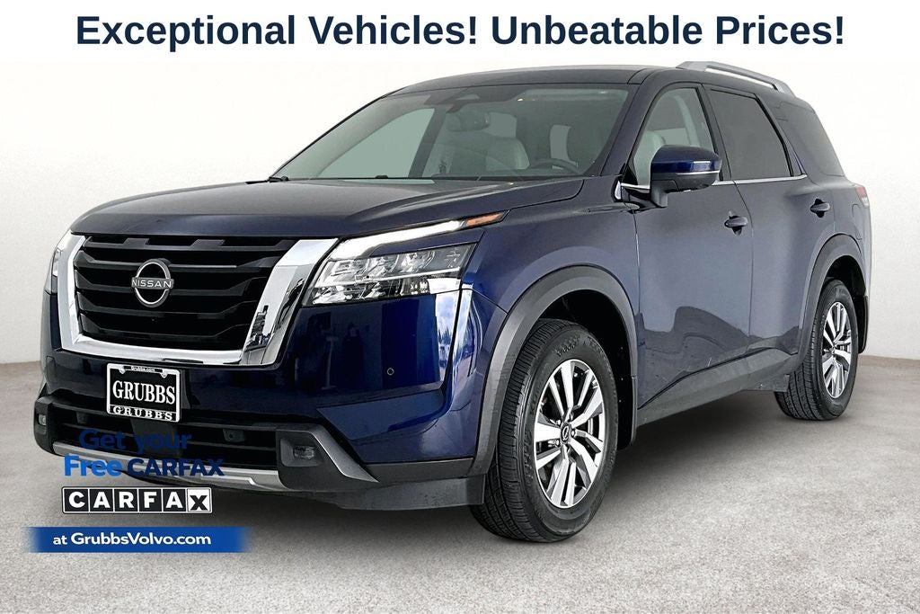 2022 Nissan Pathfinder SL