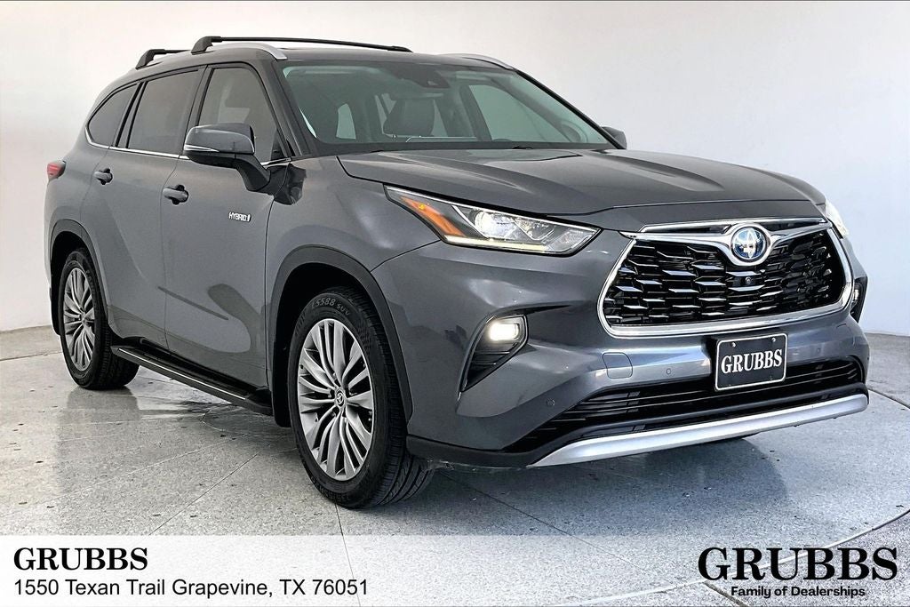 2020 Toyota Highlander Hybrid Platinum