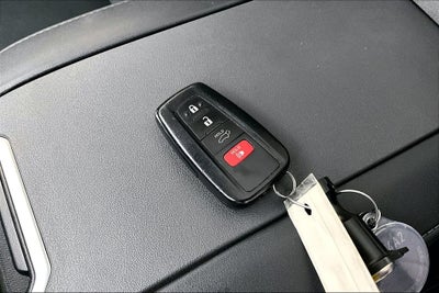 2020 Toyota Highlander Hybrid Platinum