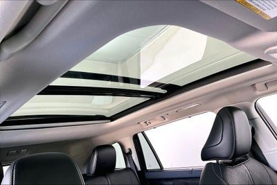 2020 Toyota Highlander Hybrid Platinum
