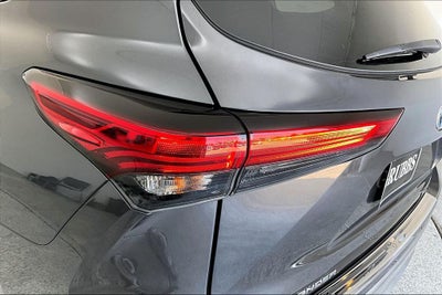 2020 Toyota Highlander Hybrid Platinum