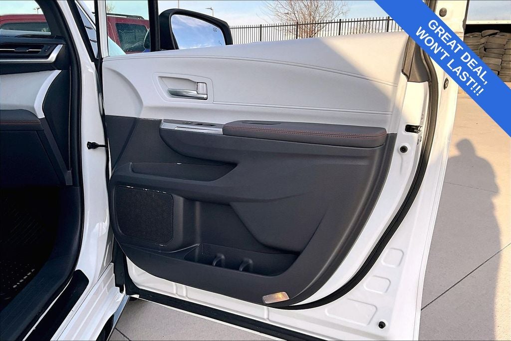 2024 Toyota Sienna XSE 8 Passenger