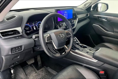 2024 Toyota Highlander Platinum