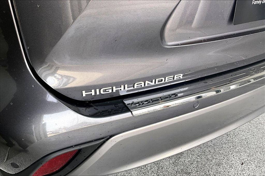 2024 Toyota Highlander Platinum