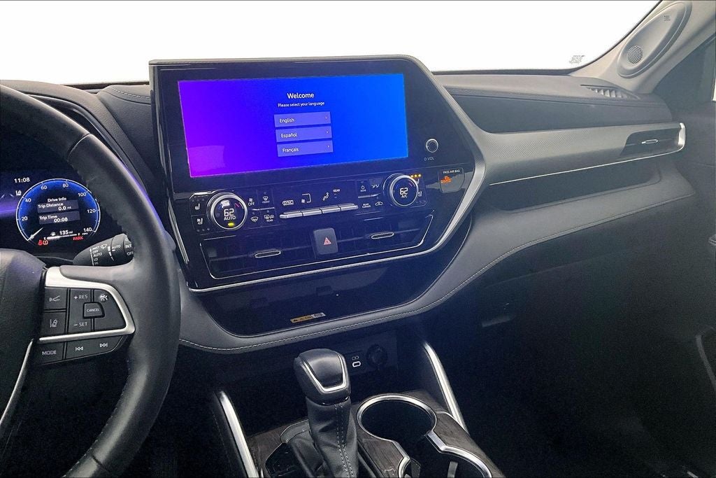 2024 Toyota Highlander Platinum