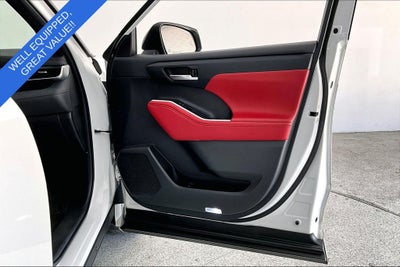 2023 Toyota Highlander XSE