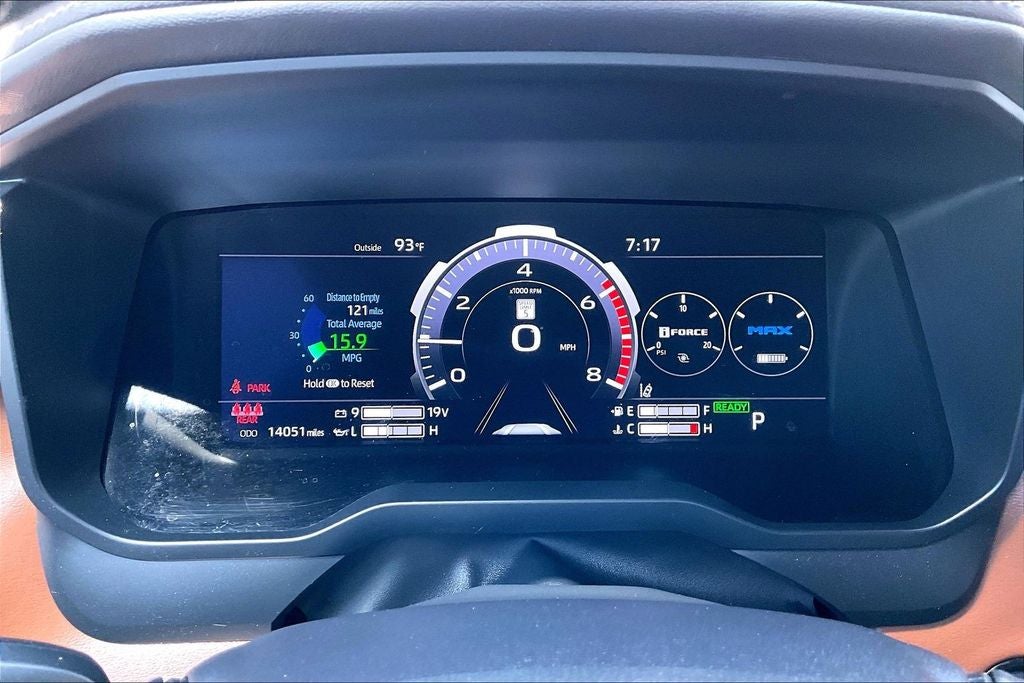 2025 Toyota Tundra Hybrid 1794 Edition