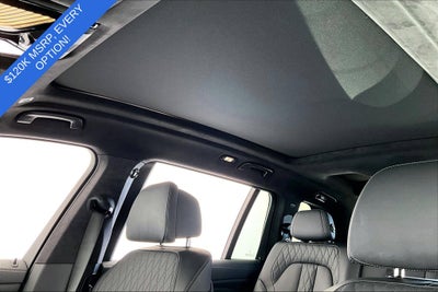 2024 BMW X7 M60i