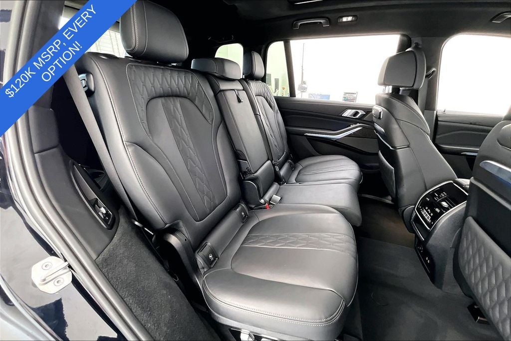 2024 BMW X7 M60i