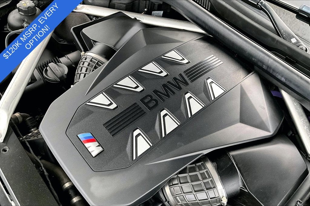 2024 BMW X7 M60i