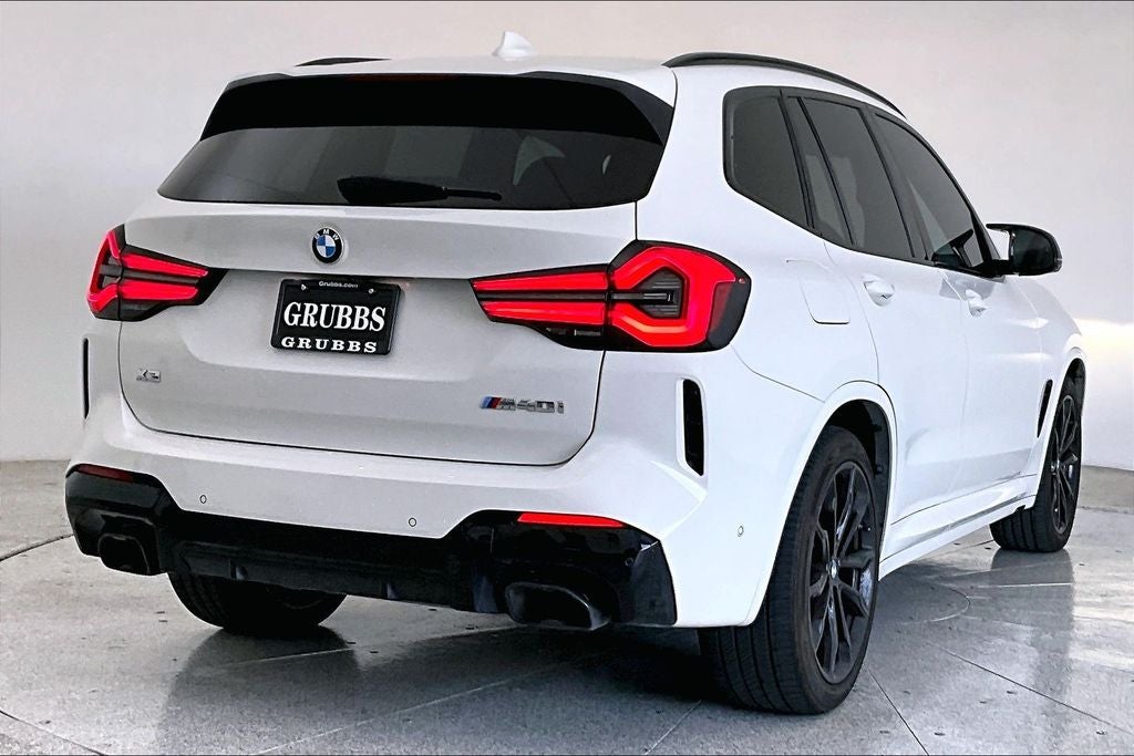 2022 BMW X3 M40i