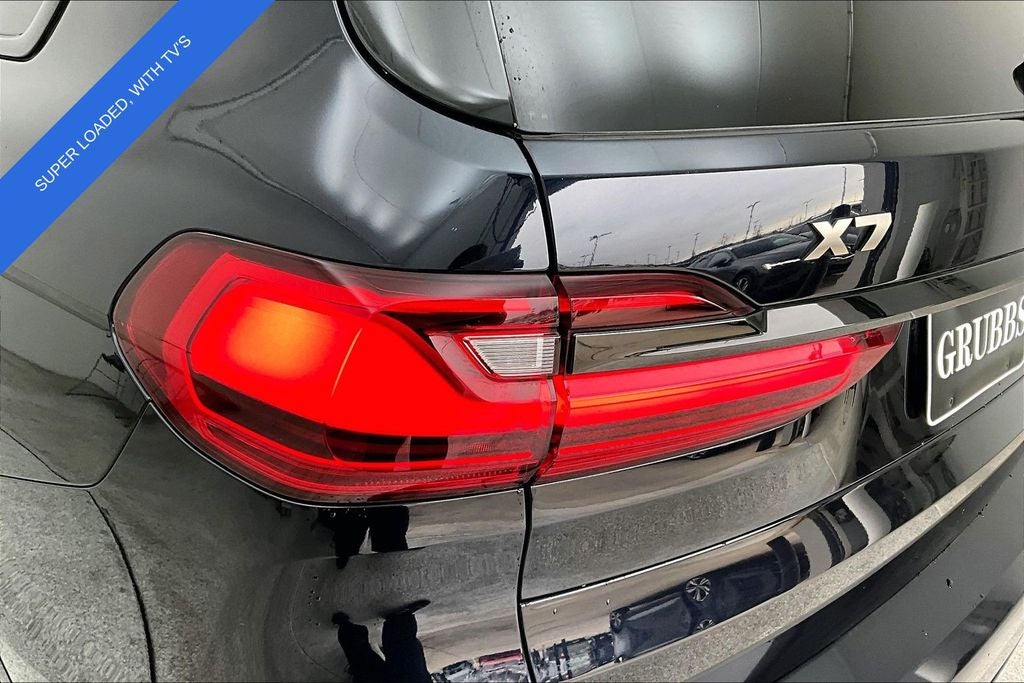 2020 BMW X7 M50i