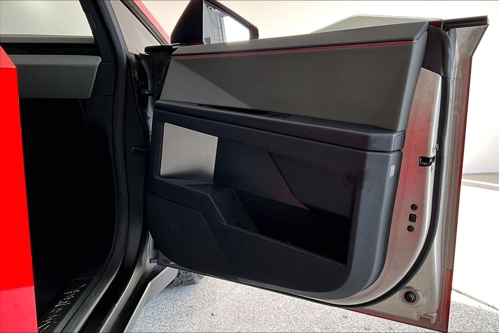 2024 Tesla Cybertruck Base