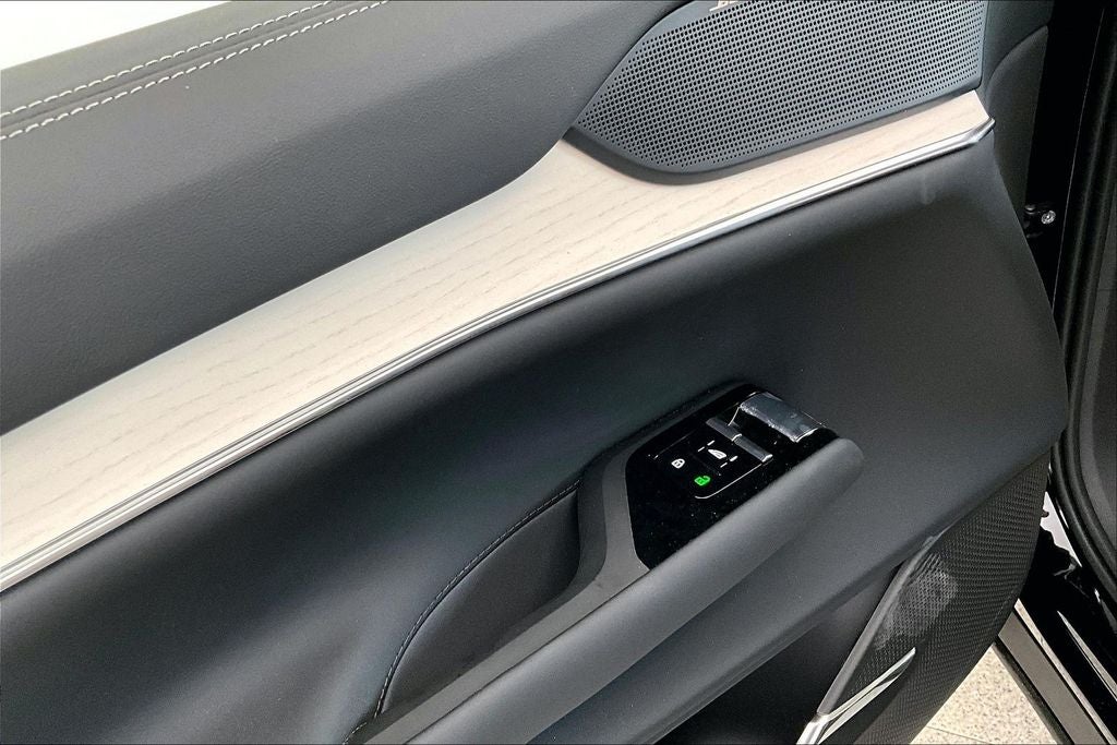 2026 Volvo EX90 Twin Motor Performance Ultra 7-Seater