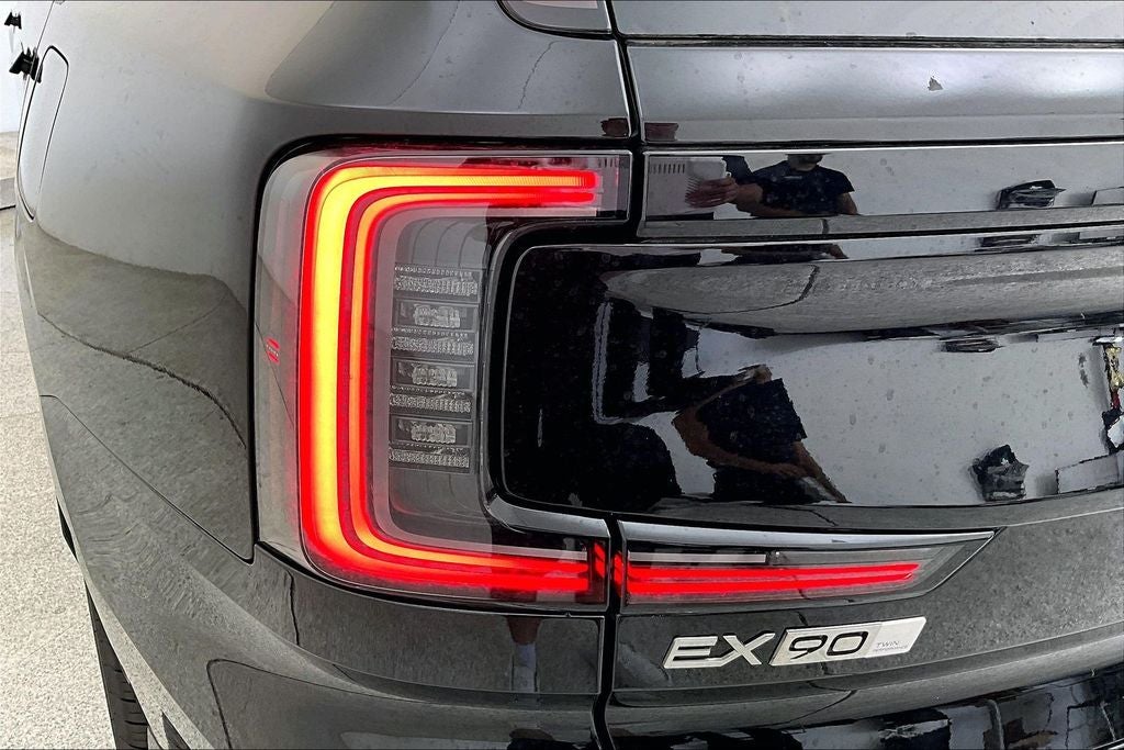 2026 Volvo EX90 Twin Motor Performance Ultra 7-Seater