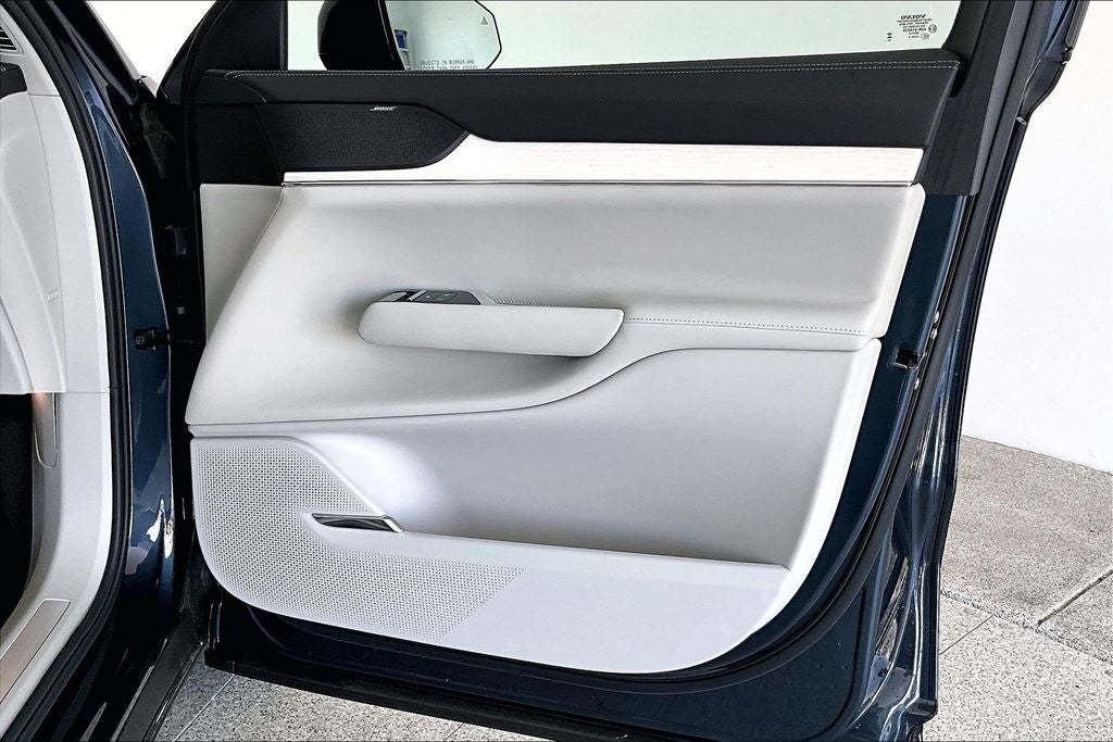 2026 Volvo EX90 Twin Motor Plus 7-Seater