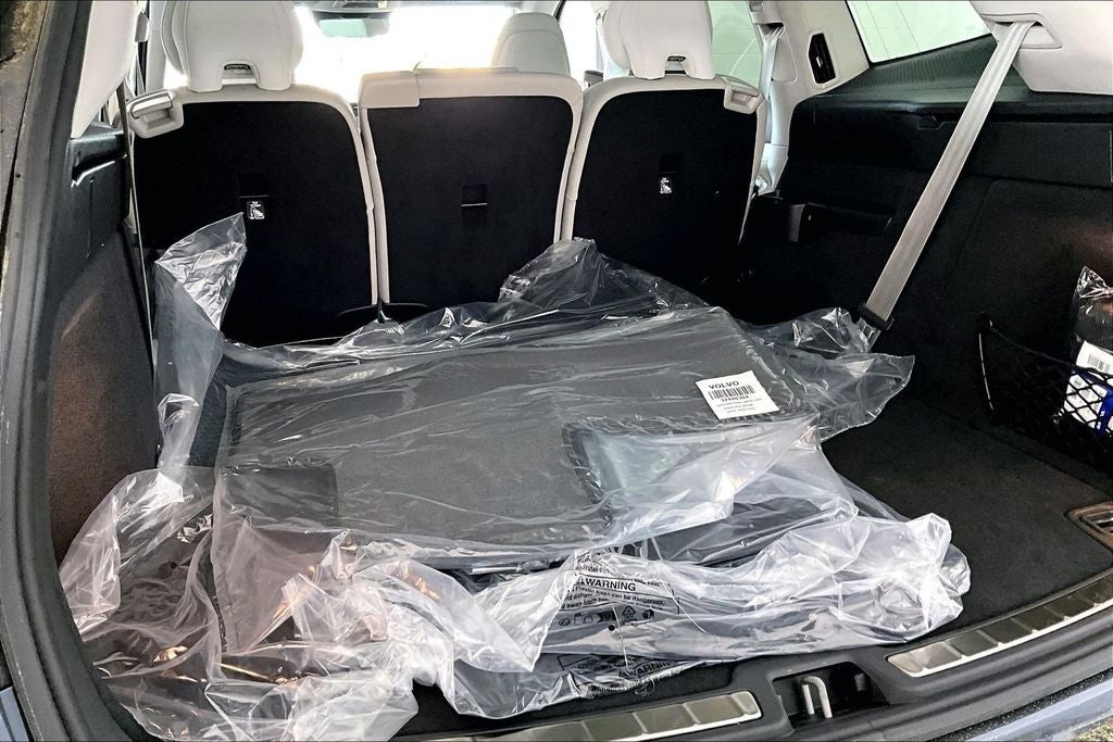2026 Volvo EX90 Twin Motor Plus 7-Seater