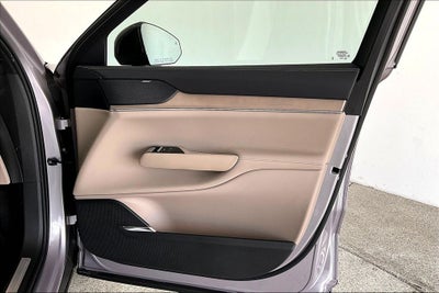 2026 Volvo EX90 Plus