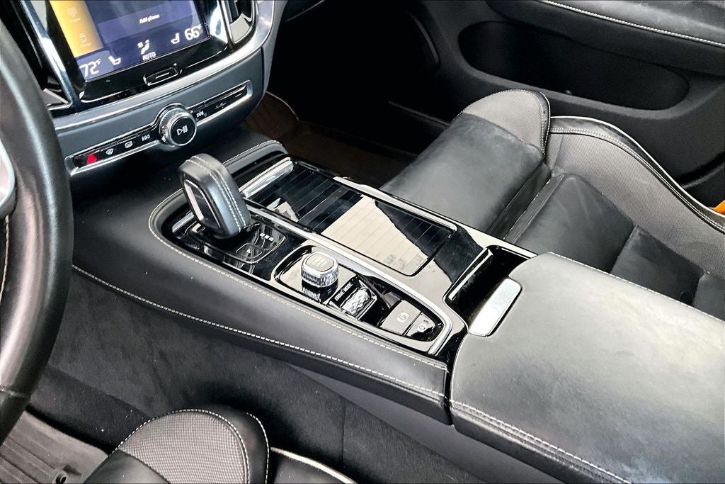 2020 Volvo S60 Hybrid T8 Polestar