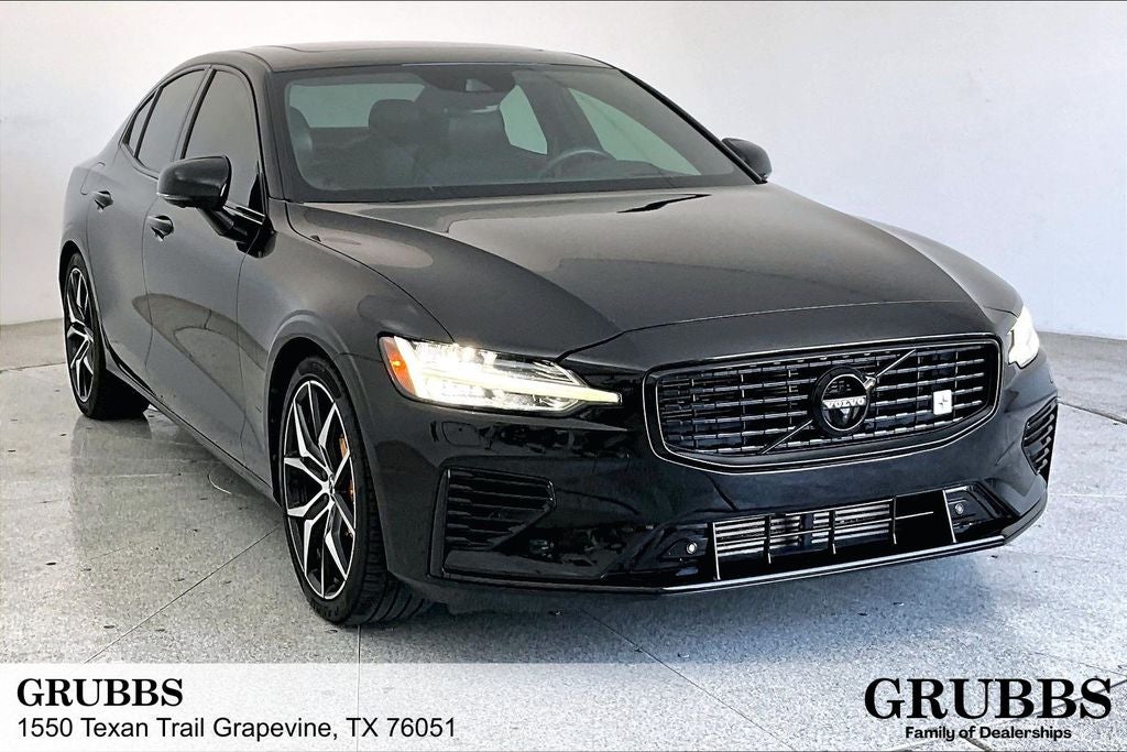 2019 Volvo S60 Hybrid T8 R-Design