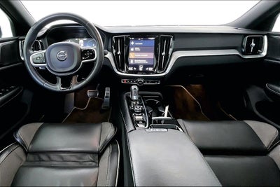 2019 Volvo S60 Hybrid T8 R-Design