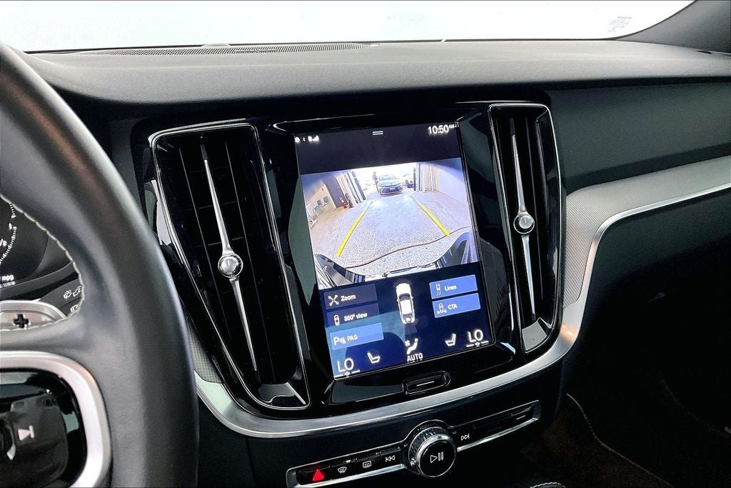2019 Volvo S60 Hybrid T8 R-Design