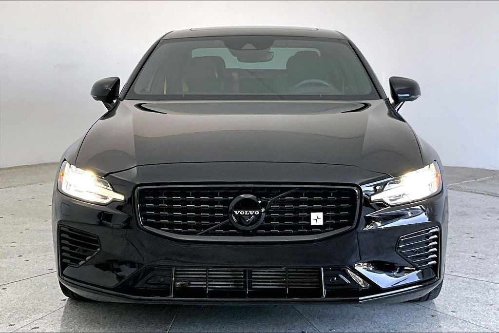2019 Volvo S60 Hybrid T8 R-Design