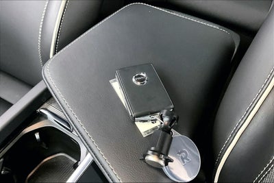 2024 Volvo S60 B5 Plus Black Edition