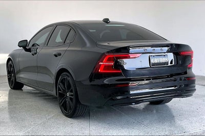 2024 Volvo S60 B5 Plus Black Edition