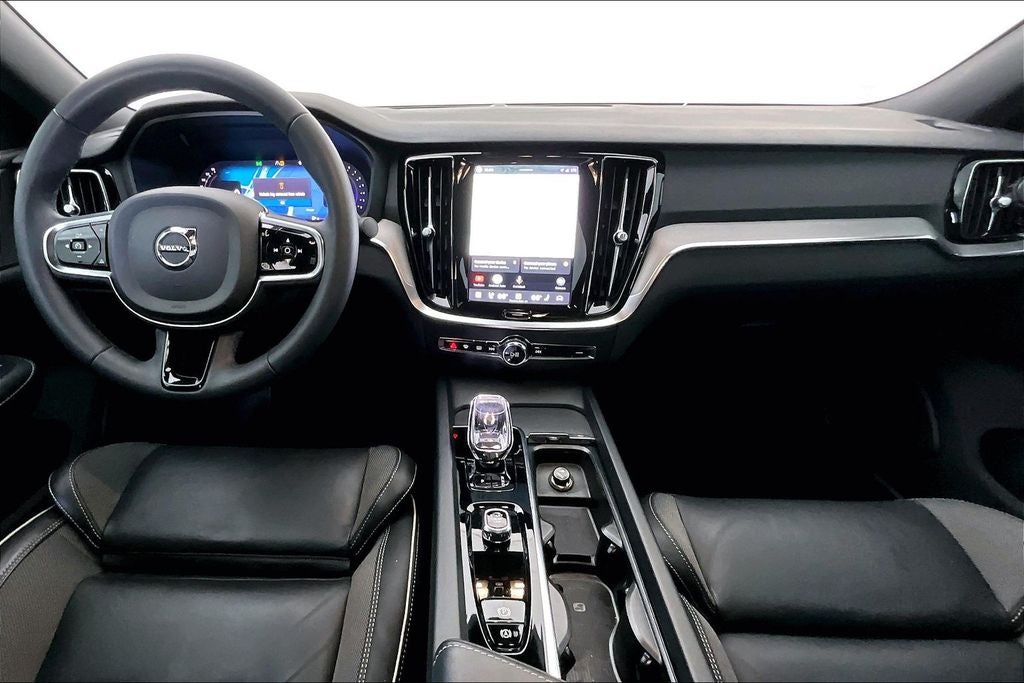 2024 Volvo S60 B5 Plus Black Edition