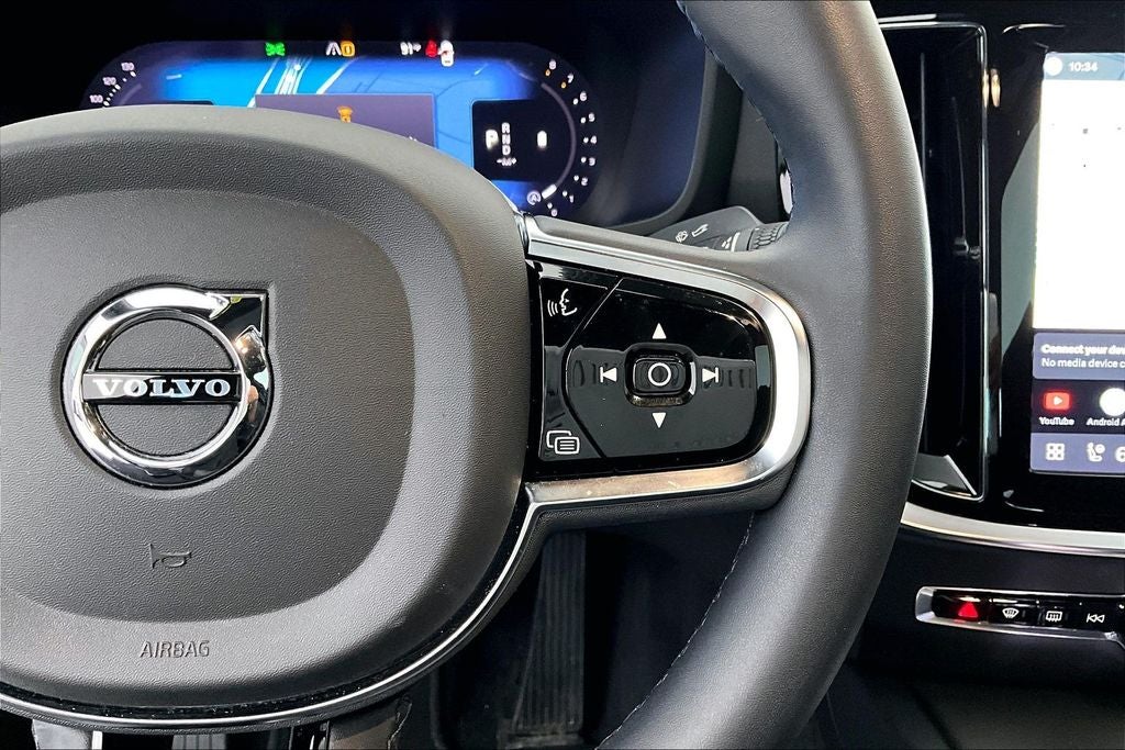 2024 Volvo S60 B5 Plus Black Edition