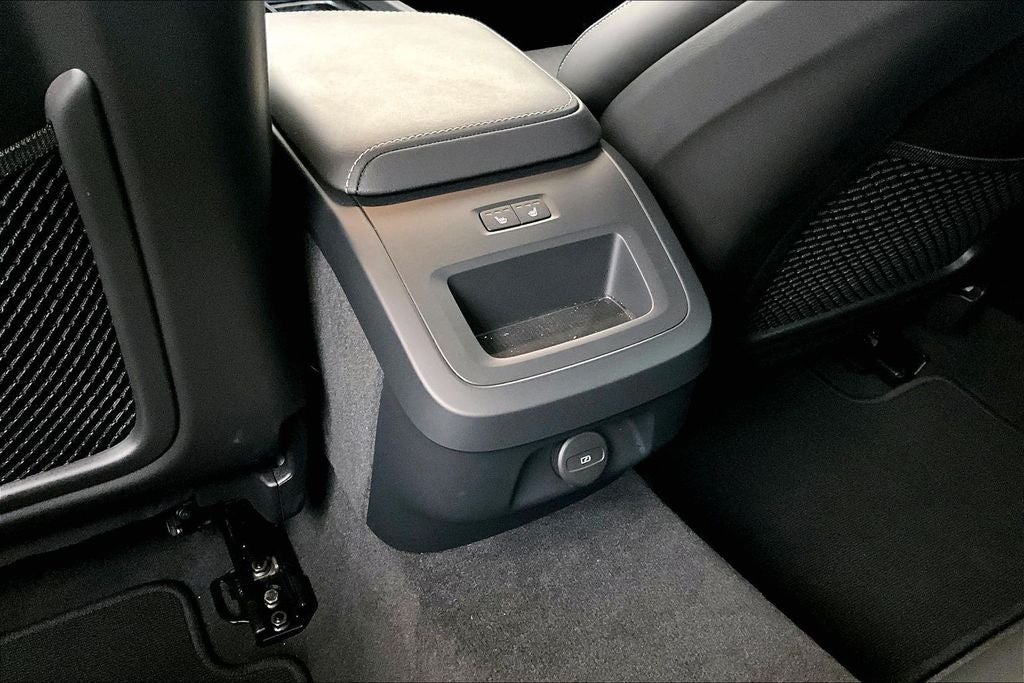 2024 Volvo S60 B5 Plus Black Edition