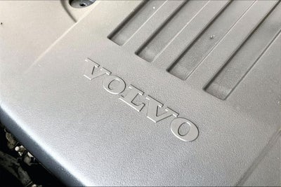 2024 Volvo S60 B5 Plus Black Edition