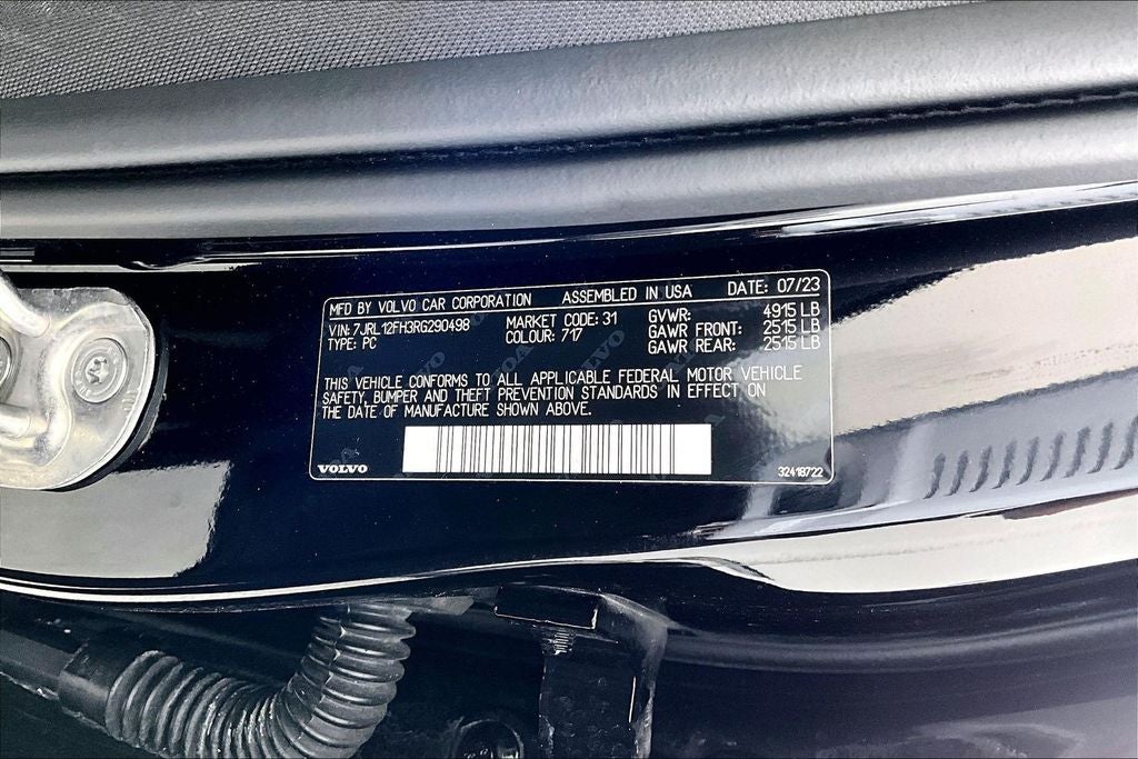 2024 Volvo S60 B5 Plus Black Edition
