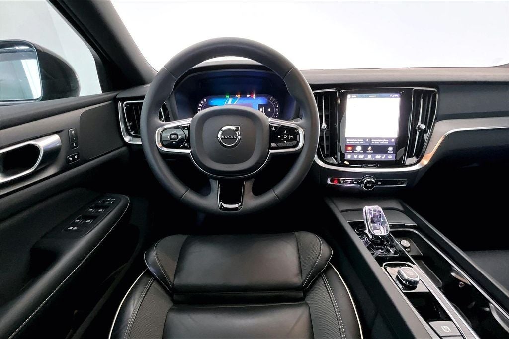 2024 Volvo S60 B5 Plus Black Edition
