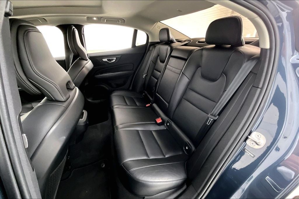 2024 Volvo S60 B5 Core Dark Theme